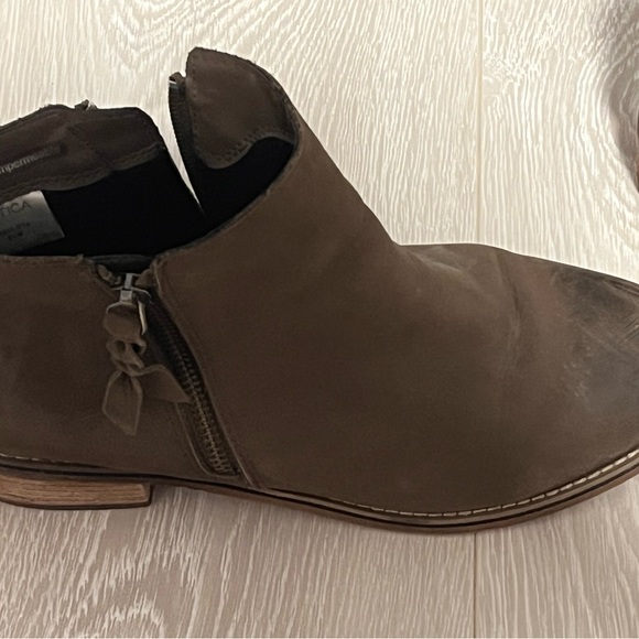 Arctica Ankle booties - Picture 2 of 6